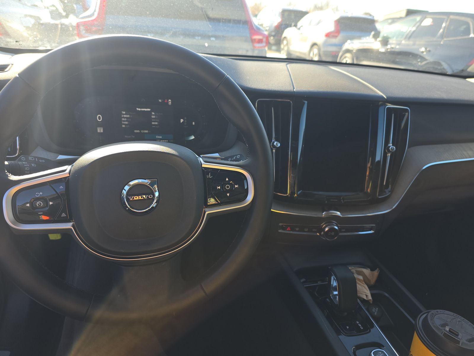 2025 Volvo XC60 B5 Plus AWD