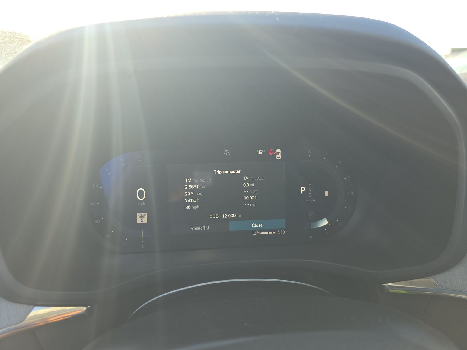 2025 Volvo XC60 B5 Plus AWD