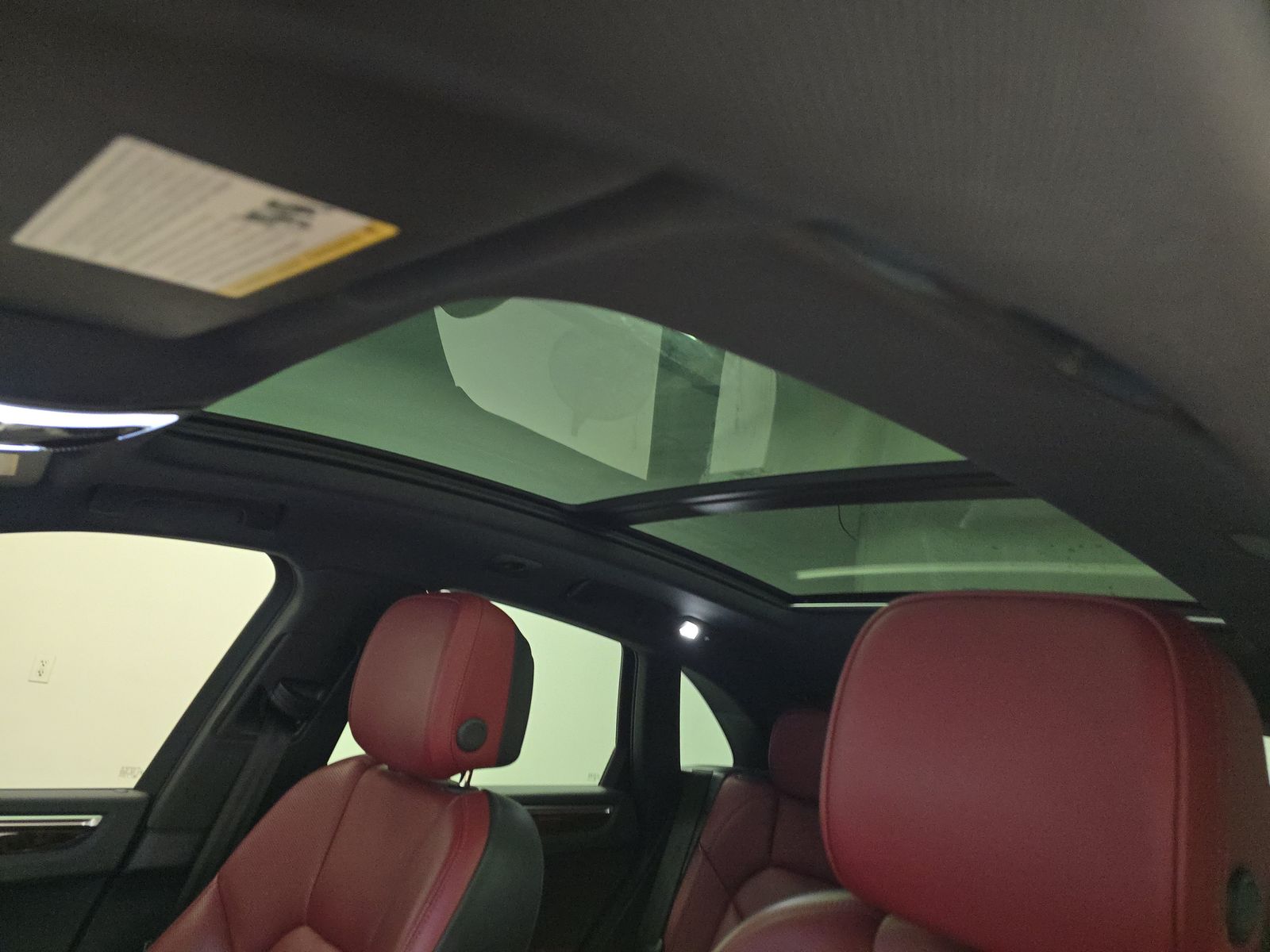 2023 Porsche Macan Base AWD