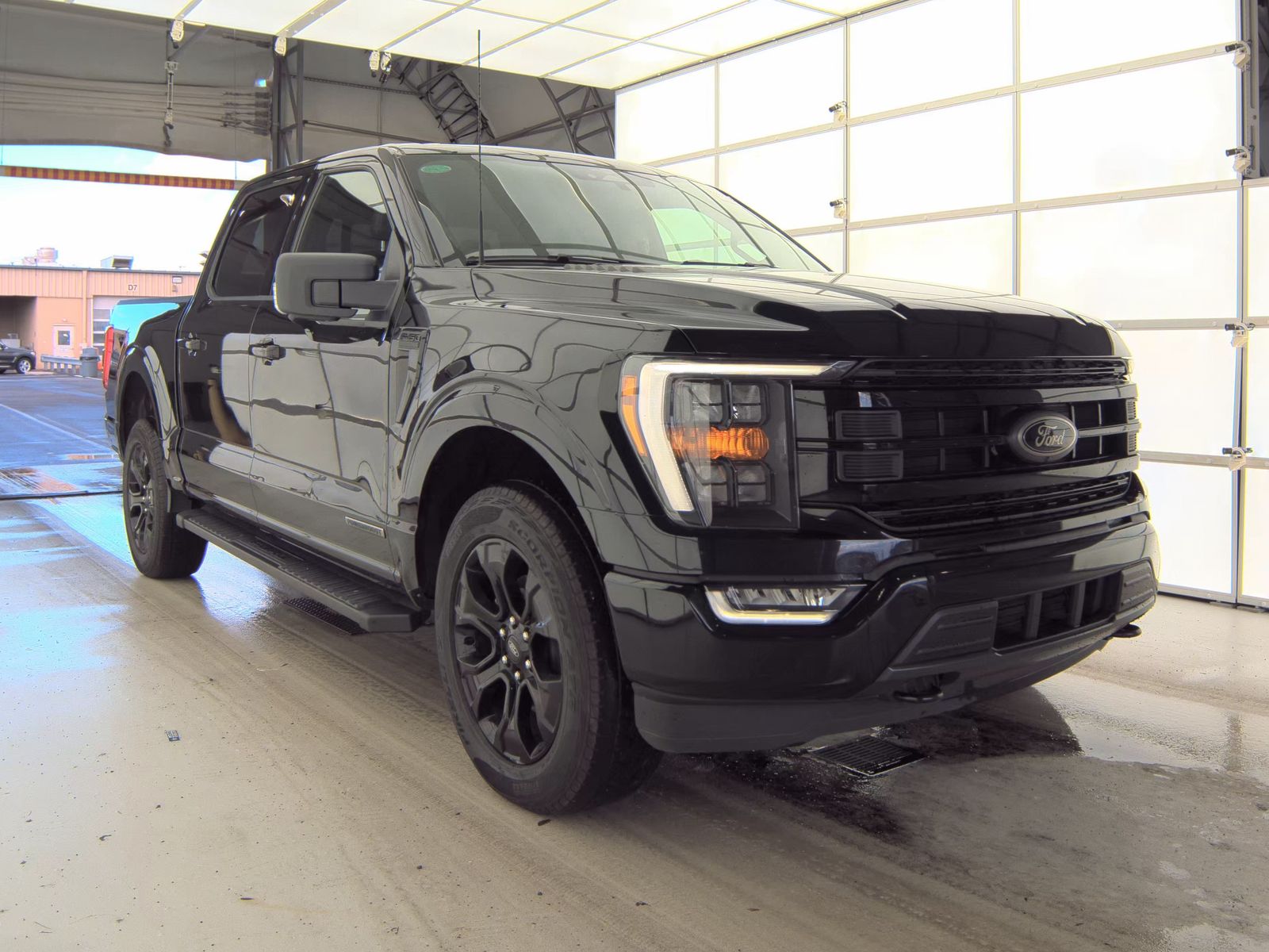 2023 Ford F-150 Hybrid XLT AWD