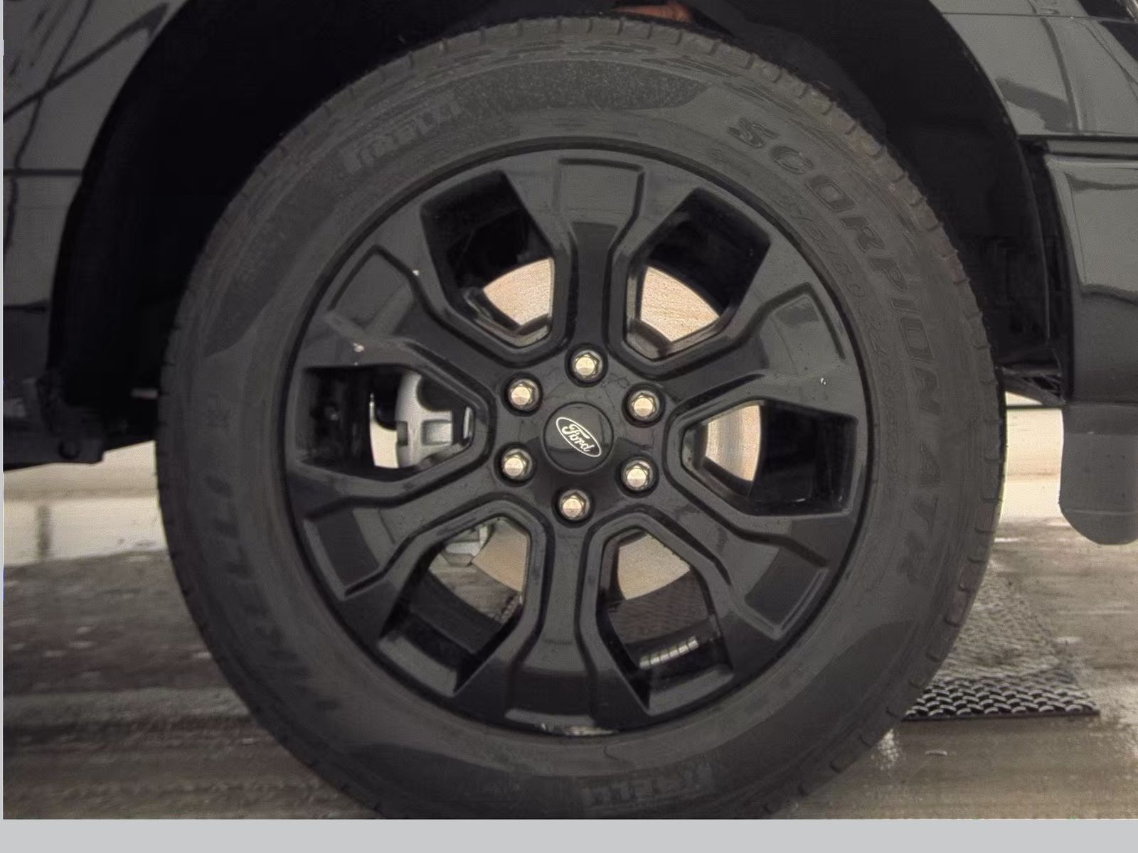 2023 Ford F-150 Hybrid XLT AWD