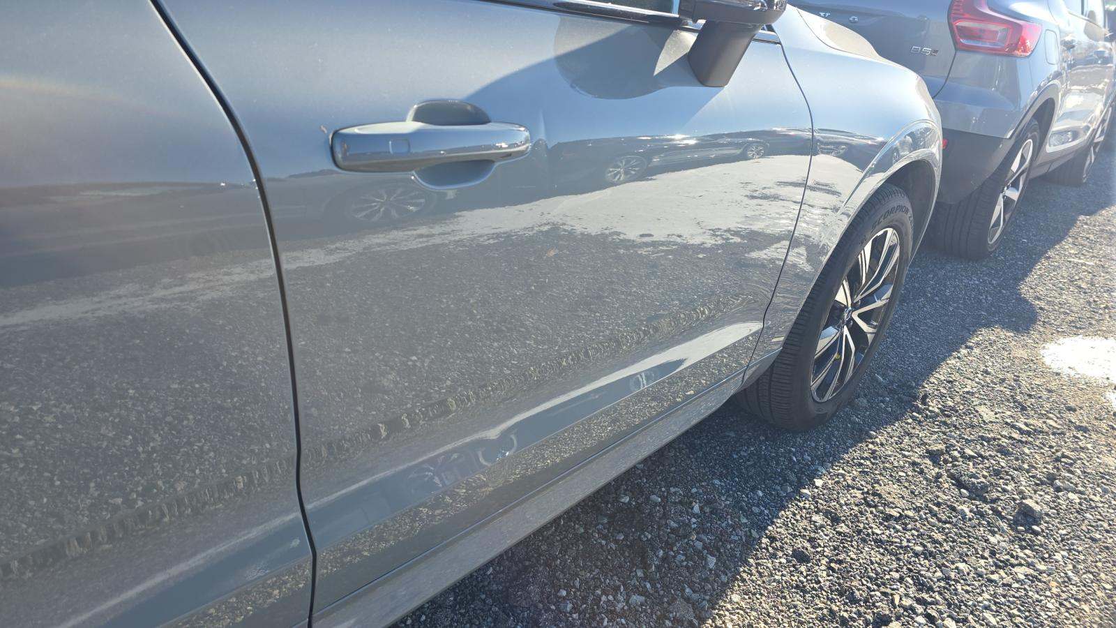 2025 Volvo XC60 B5 Plus AWD