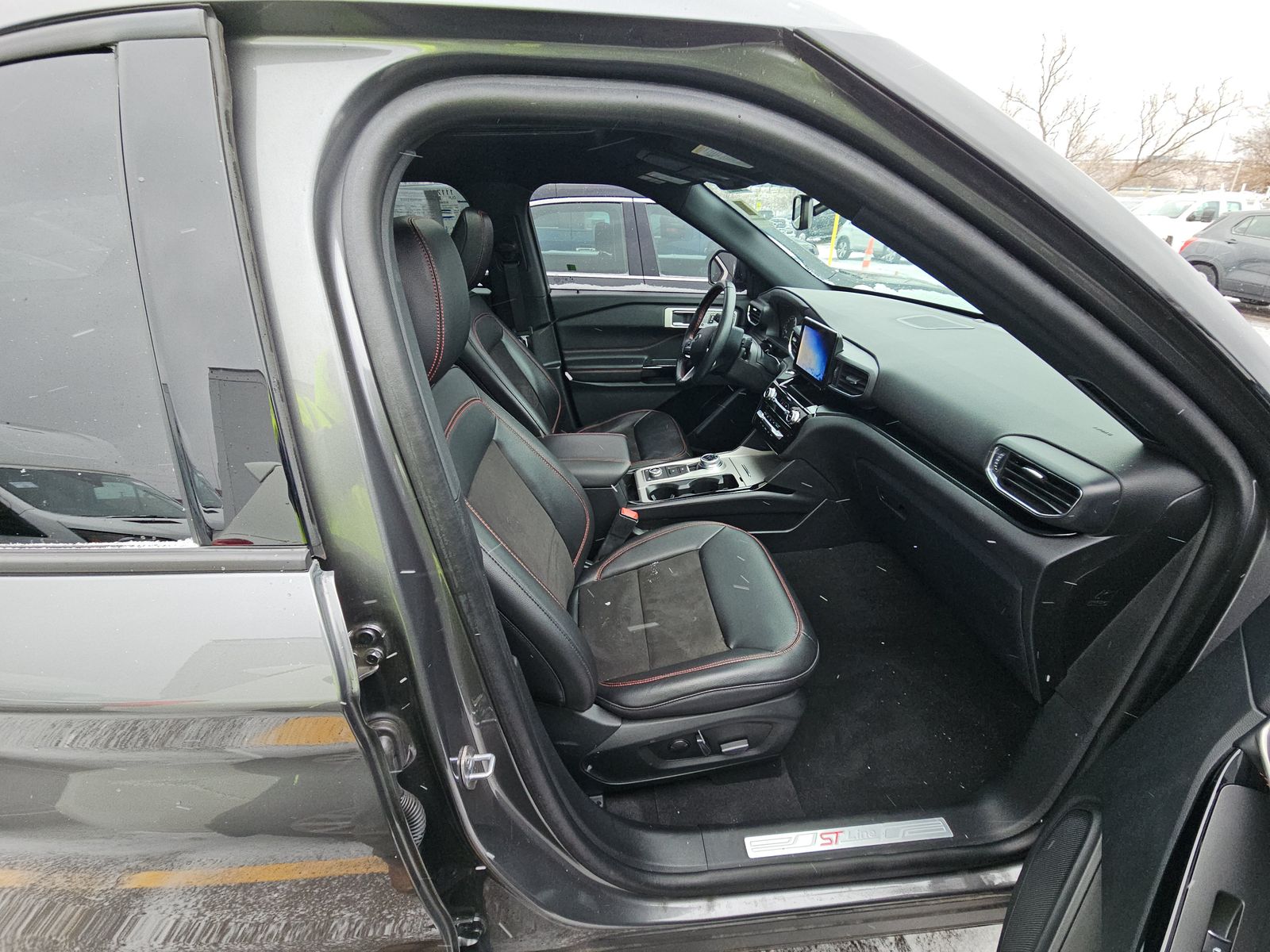 2023 Ford Explorer ST-Line AWD