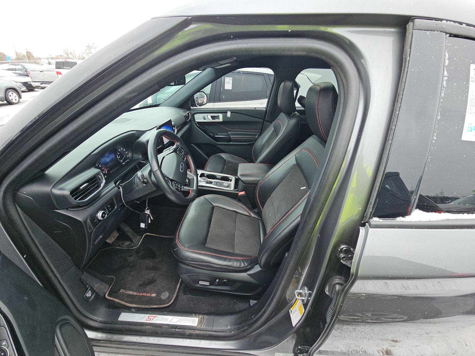 2023 Ford Explorer ST-Line AWD