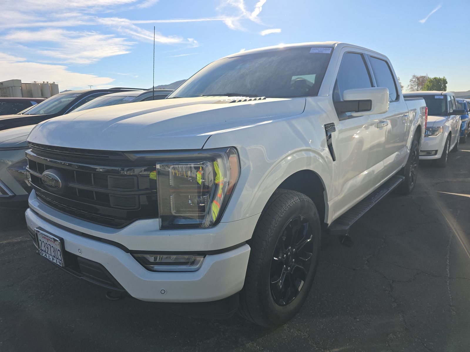 2023 Ford F-150 Lariat AWD