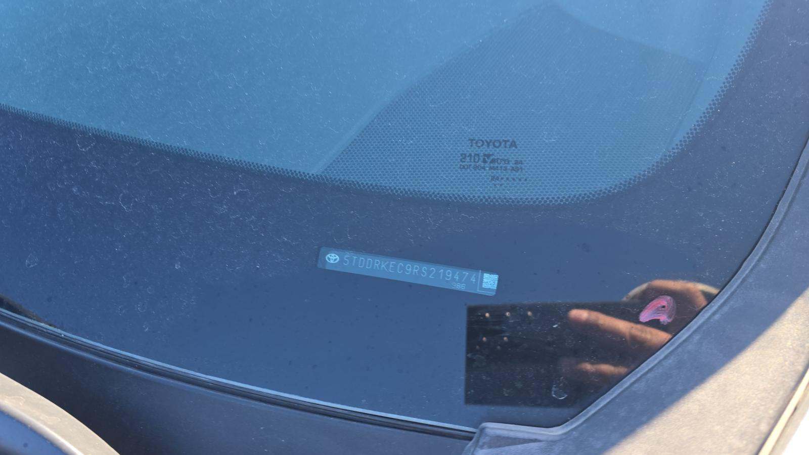 2024 Toyota Sienna XSE FWD