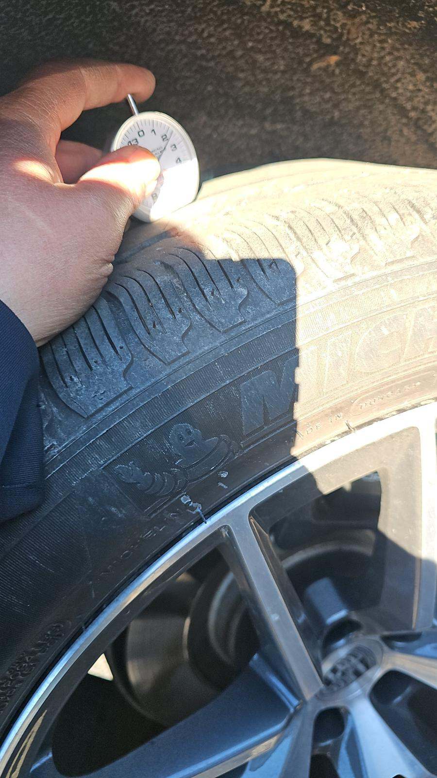 2023 Porsche Macan Base AWD