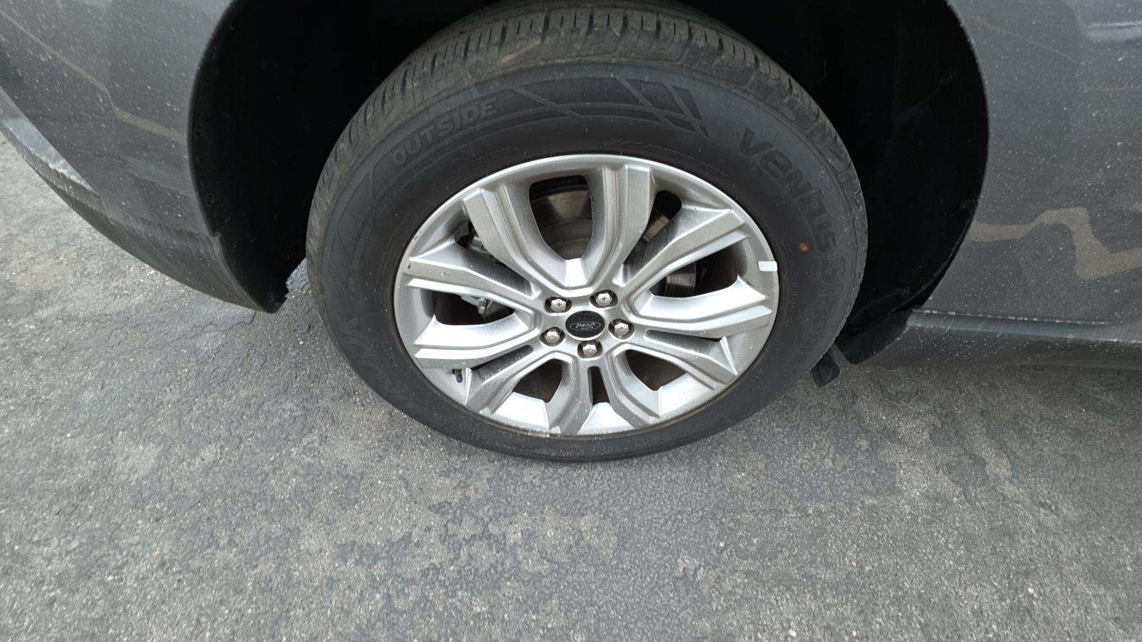 2024 Ford Edge Titanium AWD