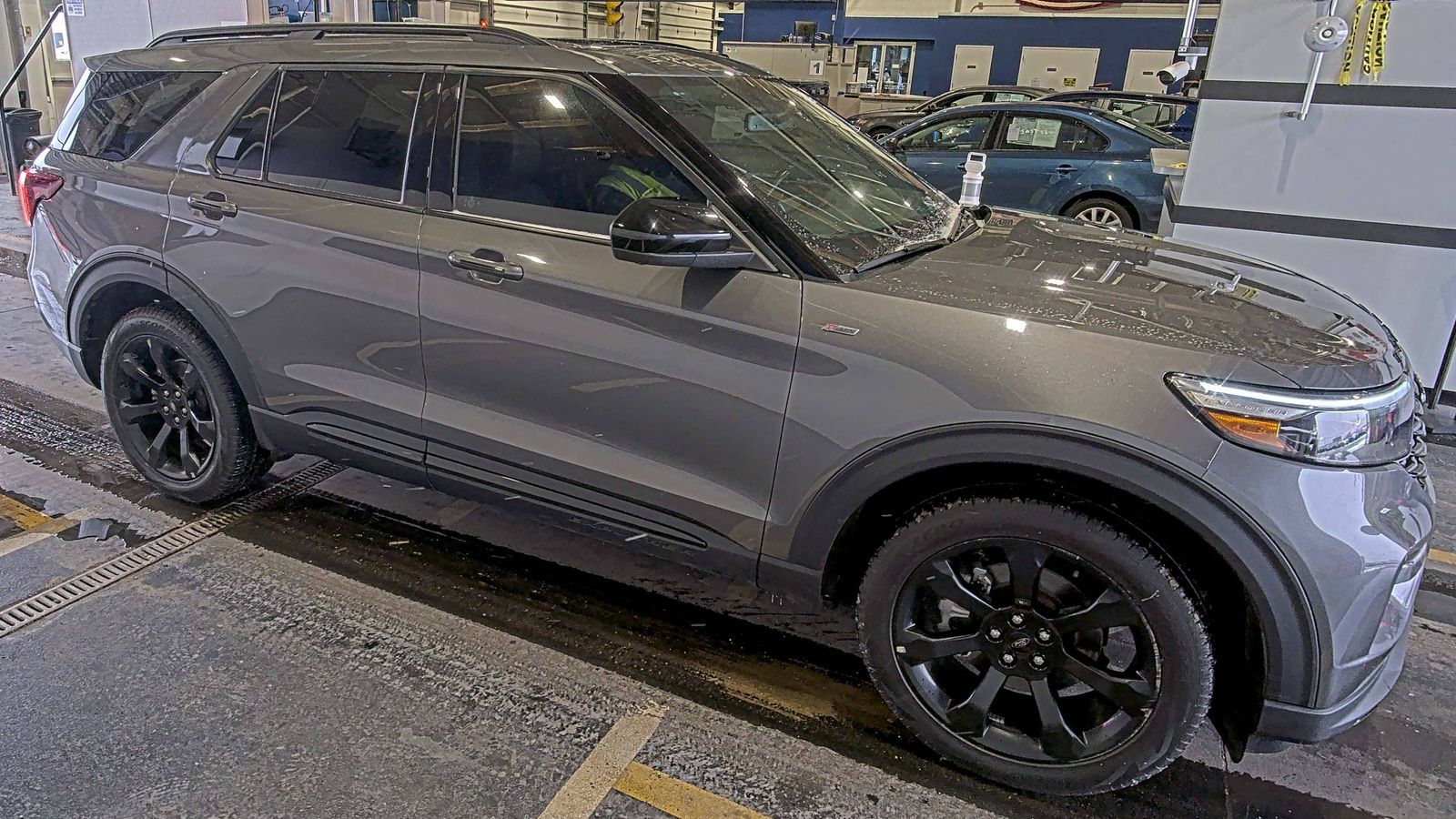 2023 Ford Explorer ST-Line AWD