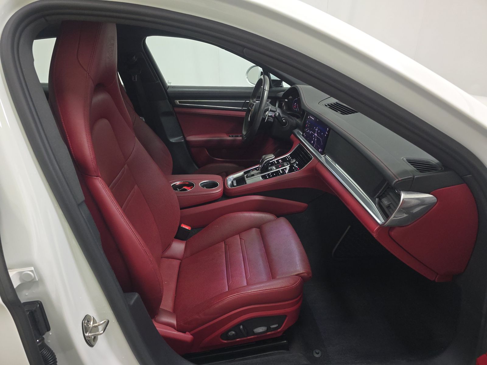 2023 Porsche Panamera Platinum Edition RWD