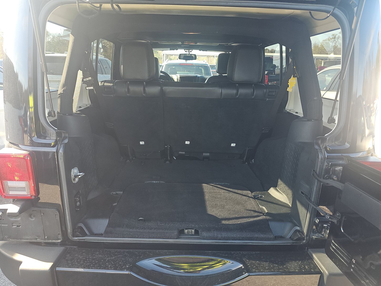 2017 Jeep Wrangler Unlimited Sahara AWD