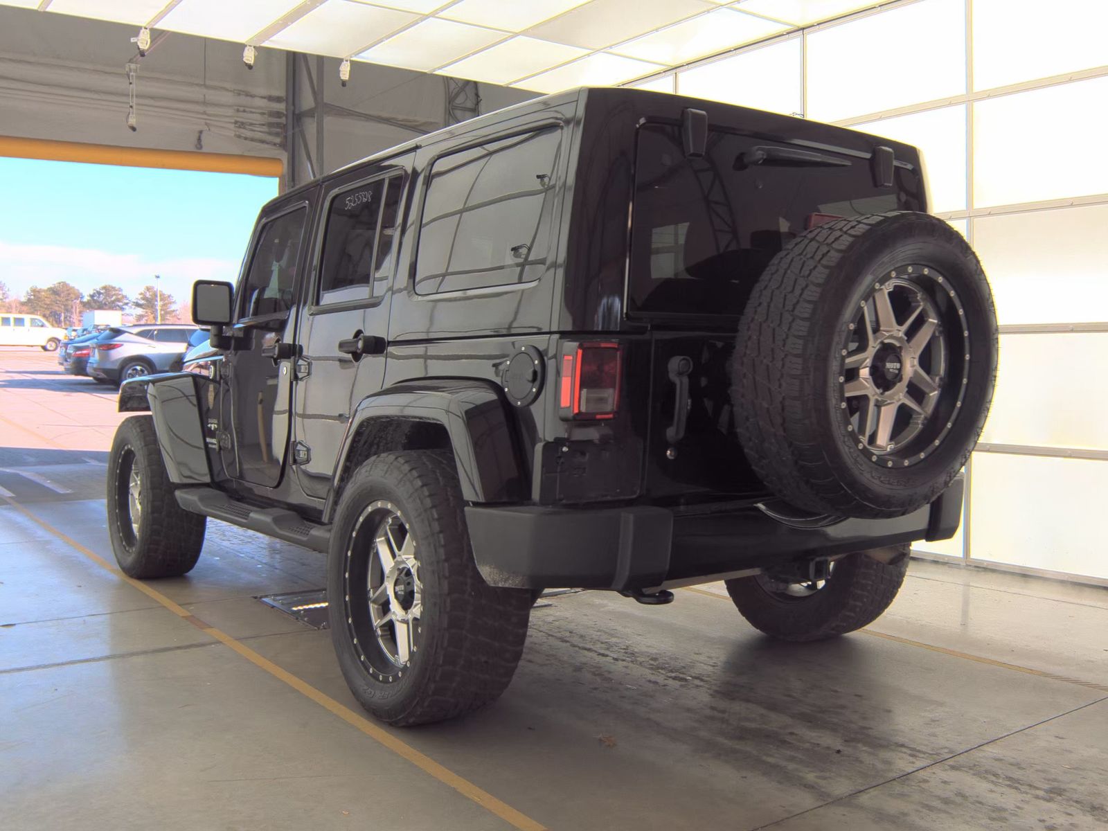 2017 Jeep Wrangler Unlimited Sahara AWD