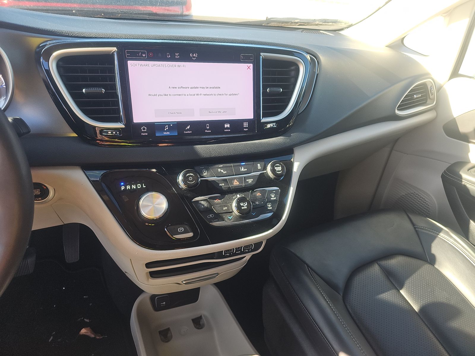 2023 Chrysler Pacifica Touring L FWD