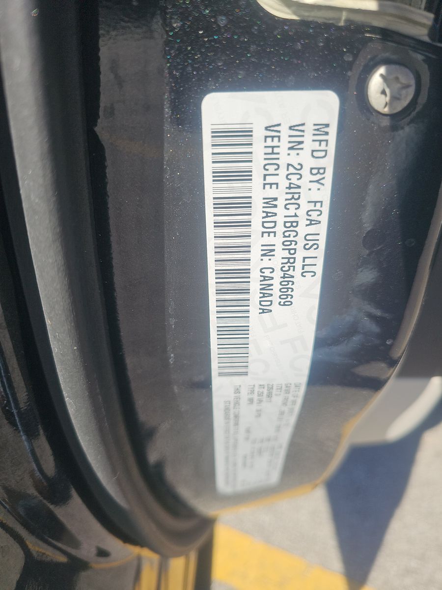 2023 Chrysler Pacifica Touring L FWD