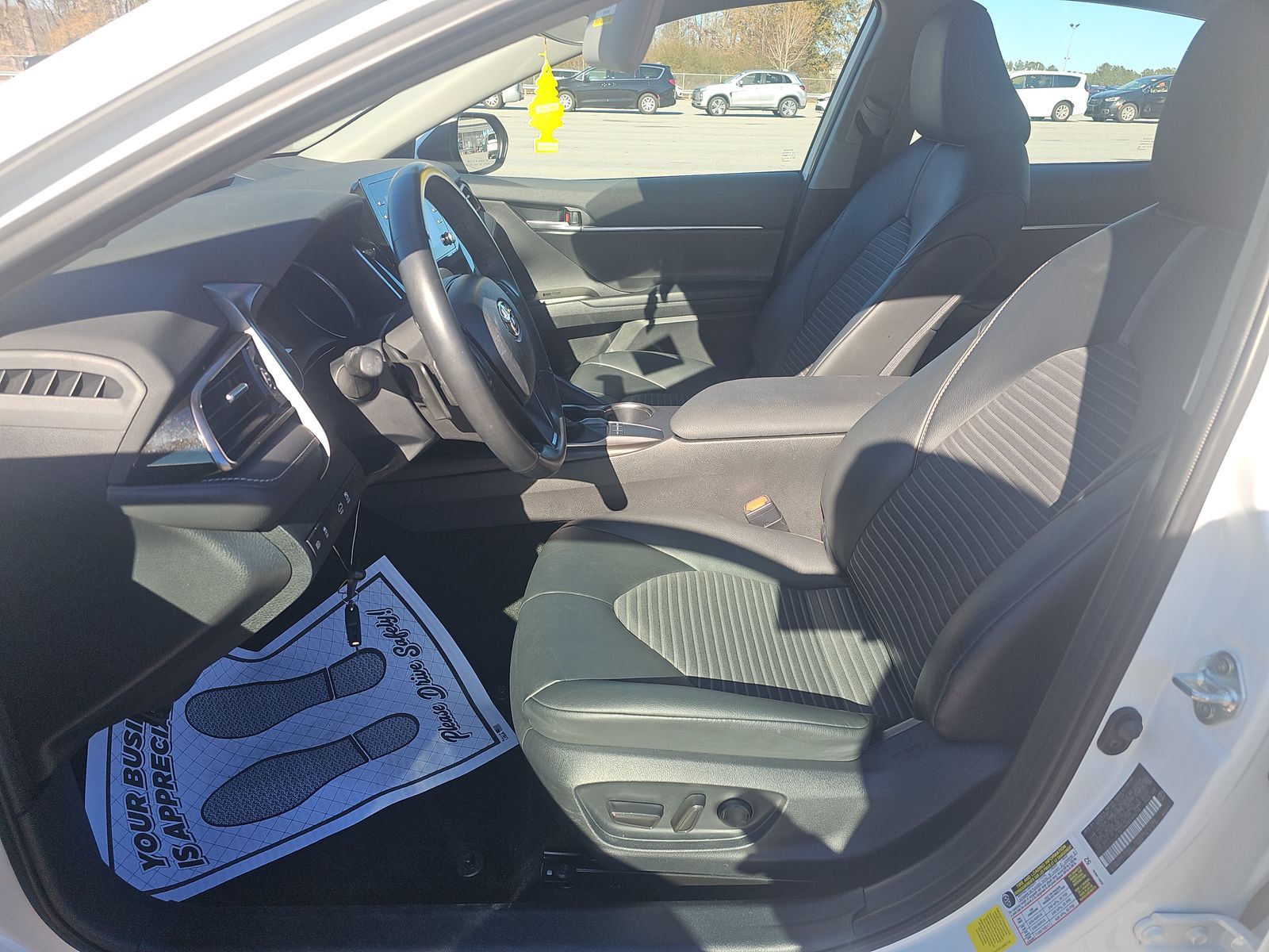 2024 Toyota Camry SE FWD