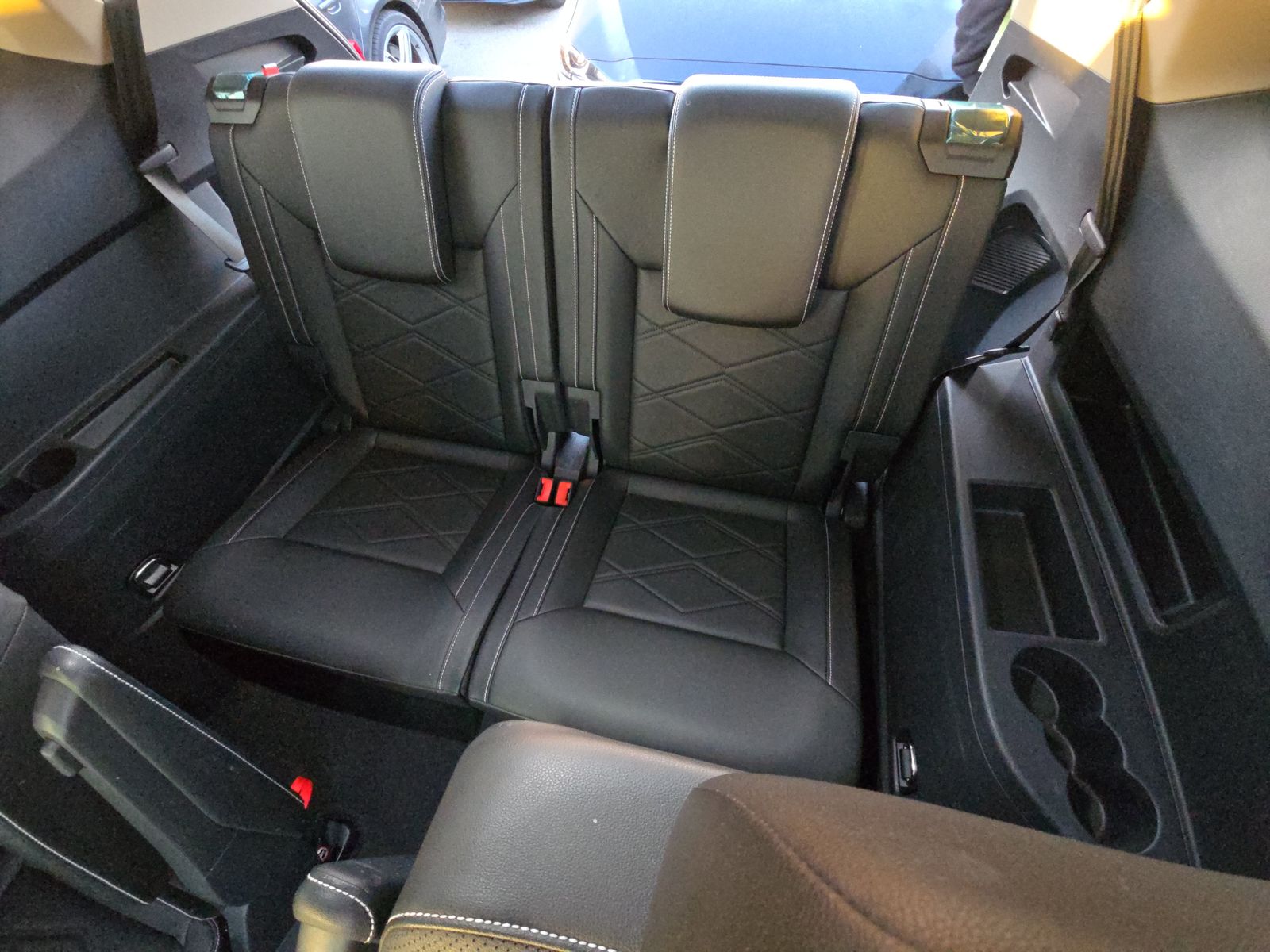 2024 Volkswagen Atlas 2.0T SE FWD