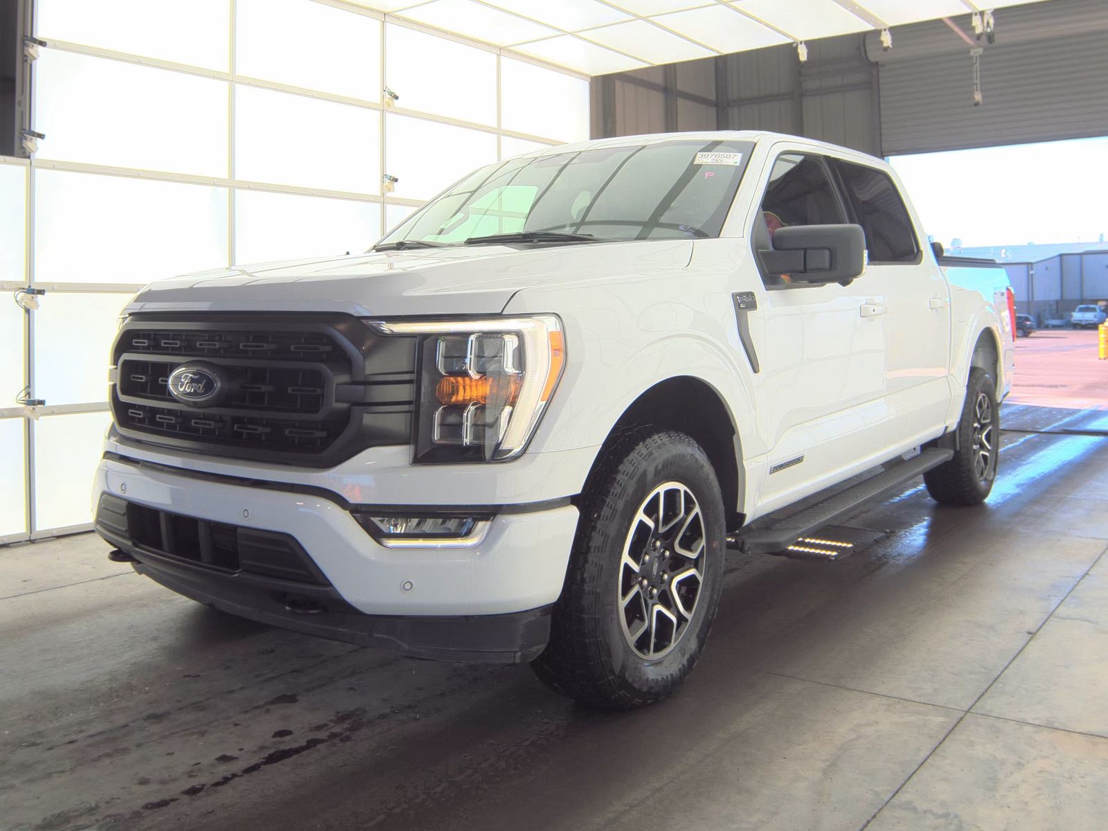 2023 Ford F-150 Hybrid XLT AWD