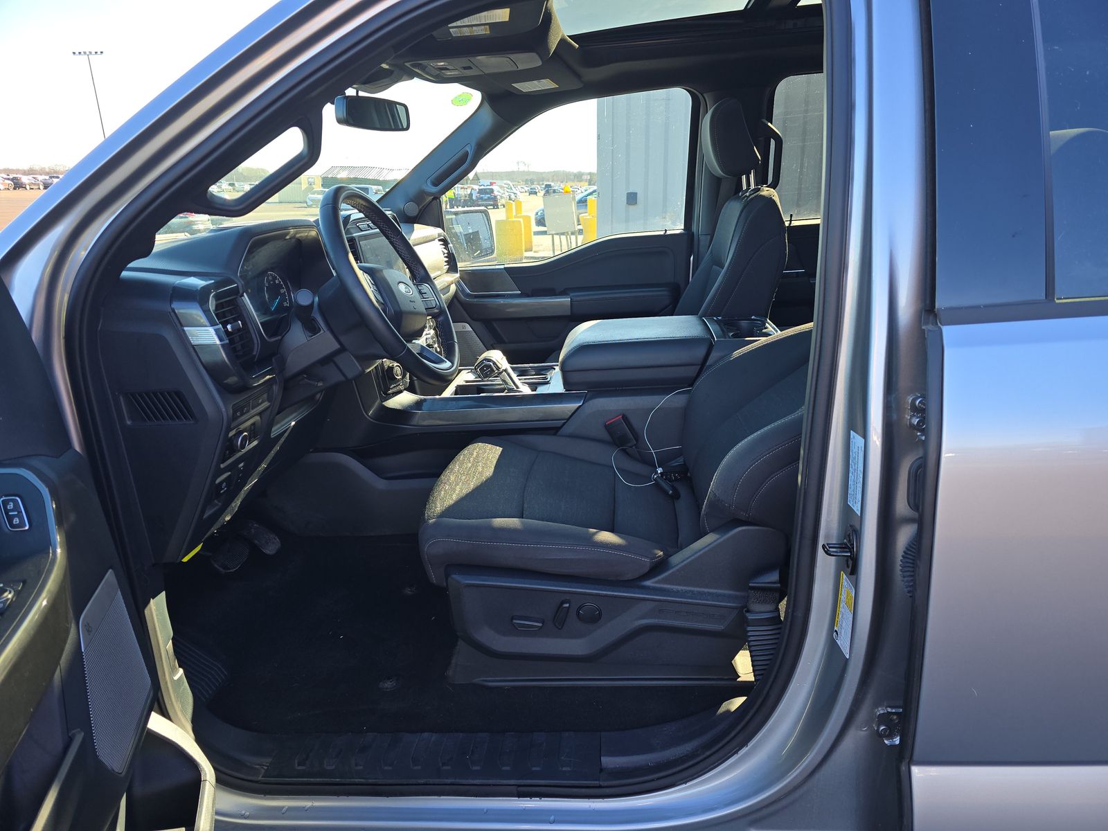 2023 Ford F-150 Hybrid XLT AWD