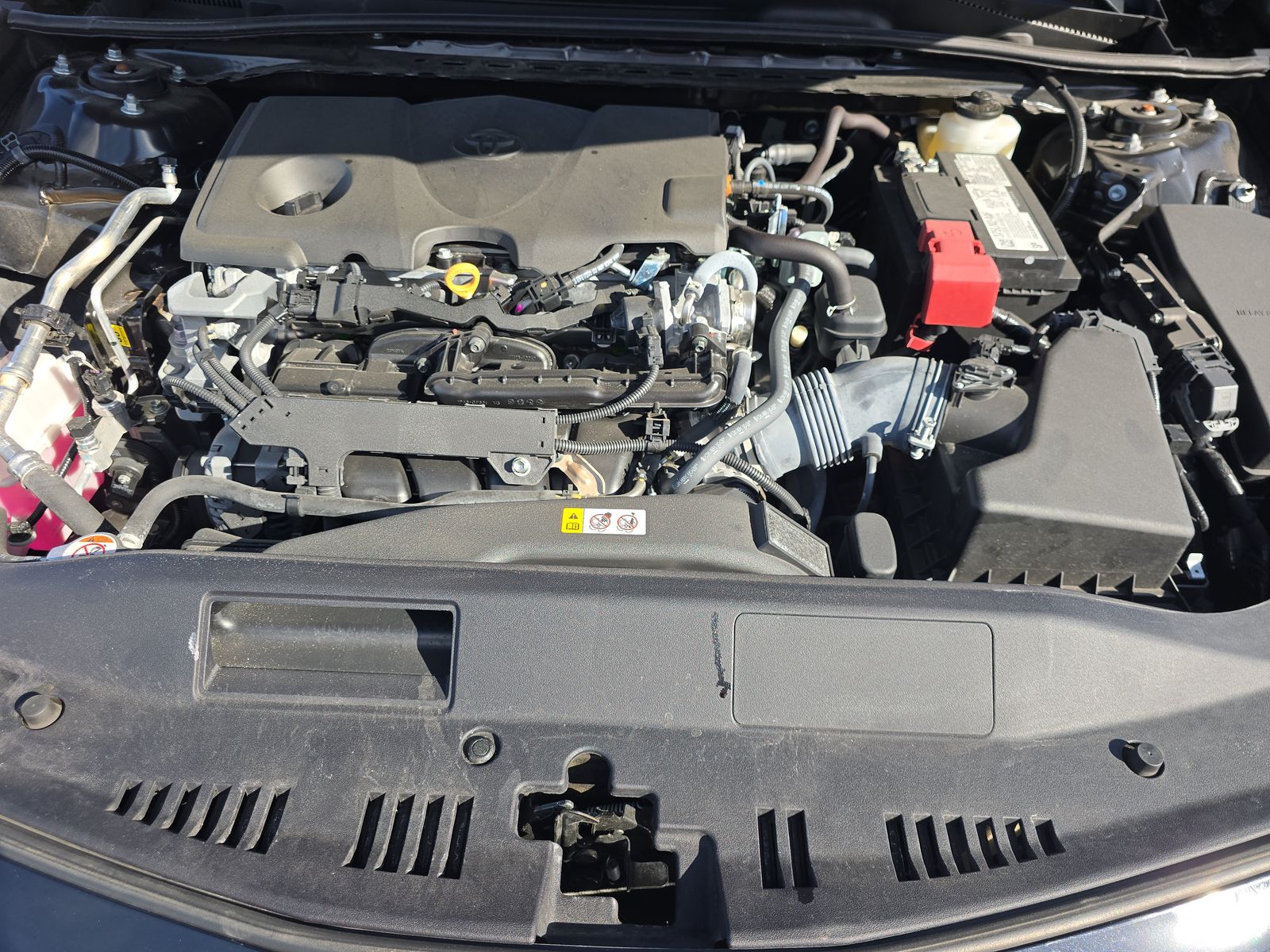 2024 Toyota Camry SE FWD