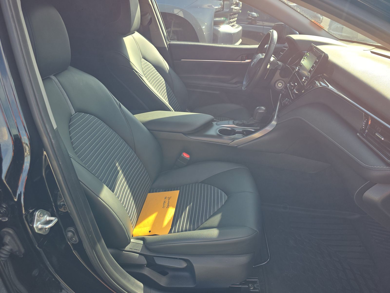 2024 Toyota Camry SE FWD