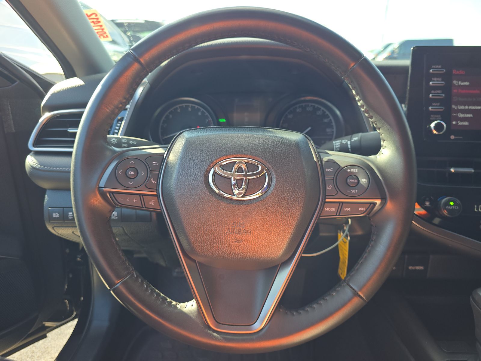 2024 Toyota Camry SE FWD