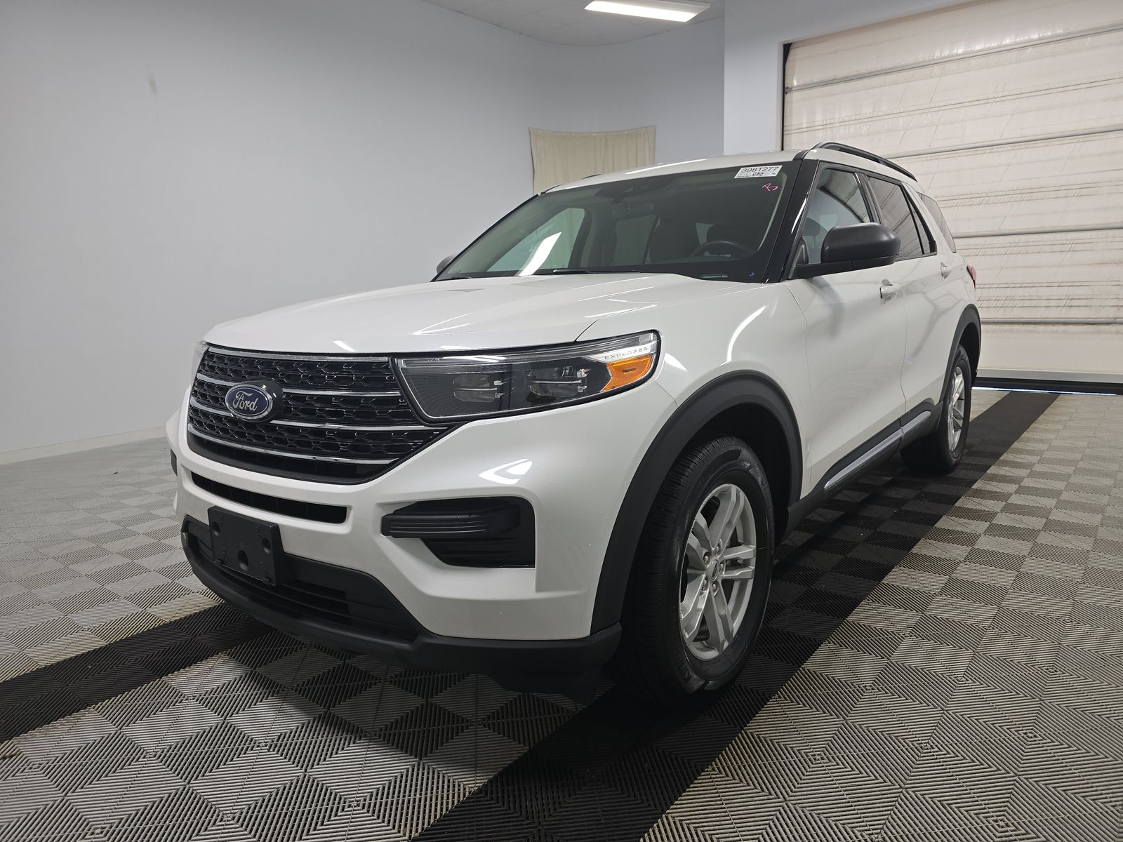 2024 Ford Explorer XLT AWD