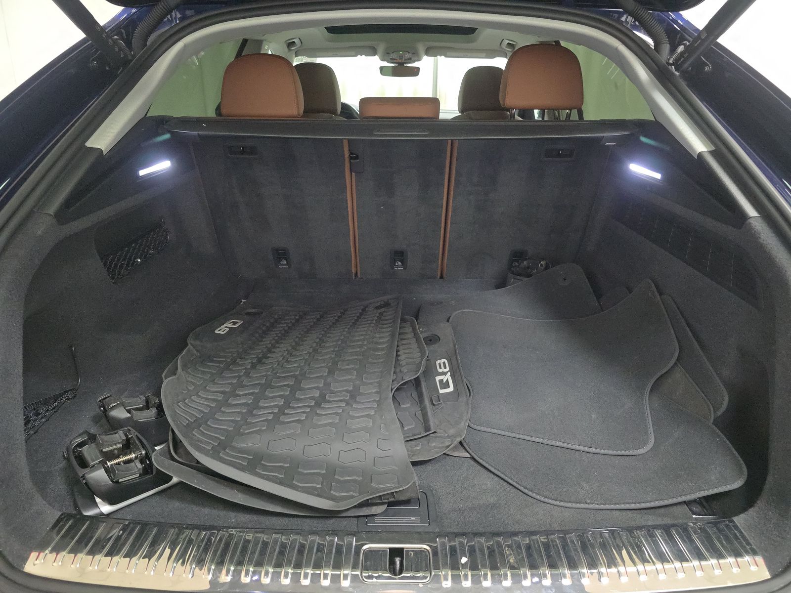 2022 Audi Q8 Premium Plus AWD