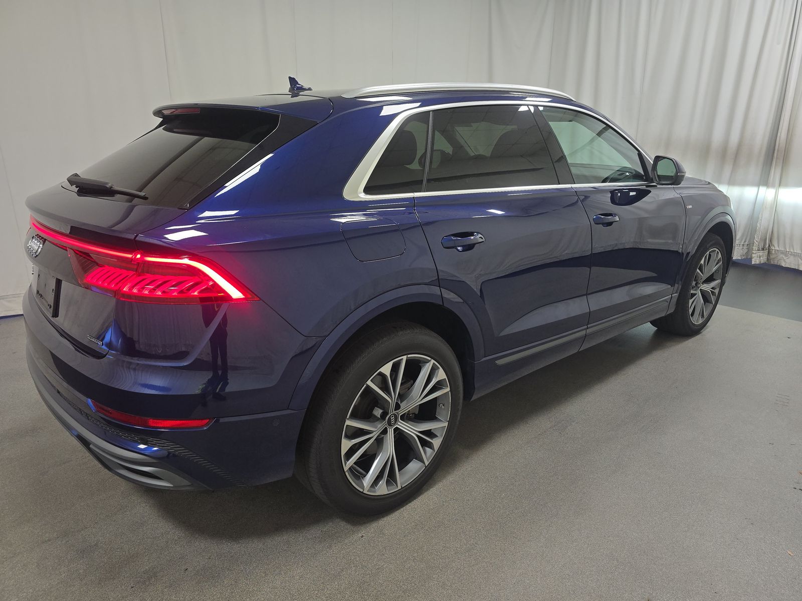 2022 Audi Q8 Premium Plus AWD