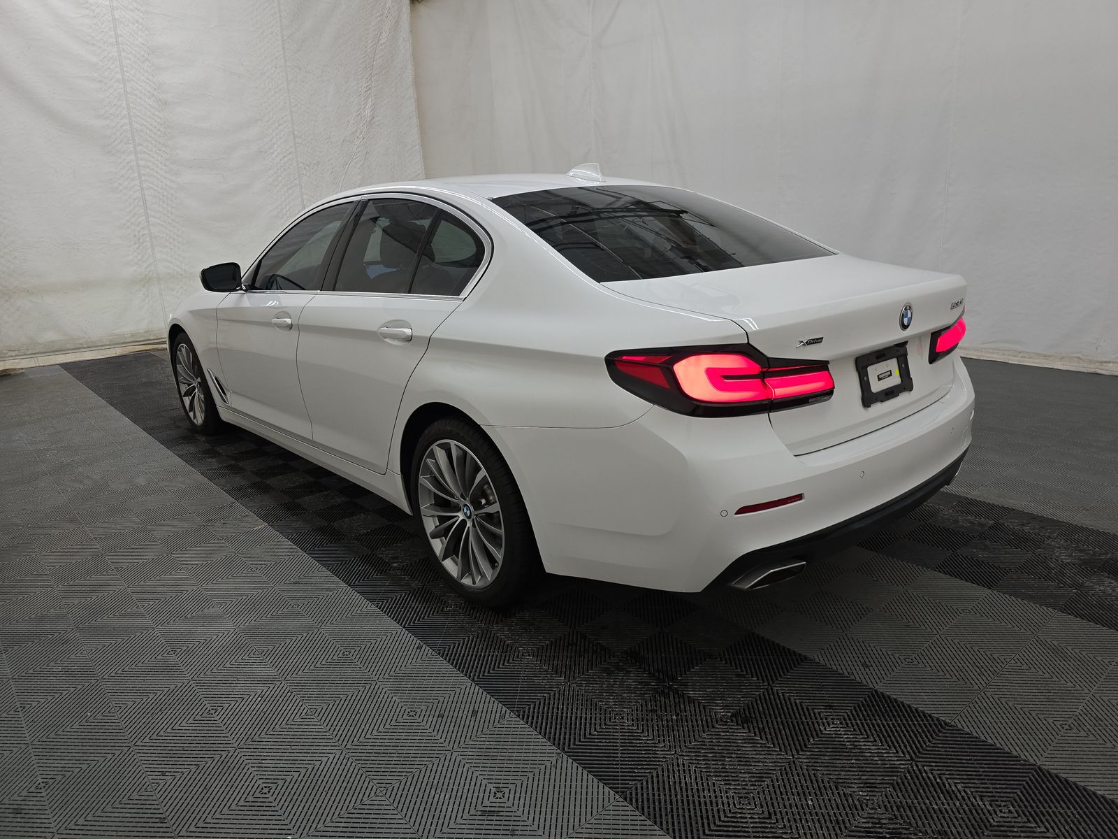 2023 BMW 5 Series 530i xDrive AWD