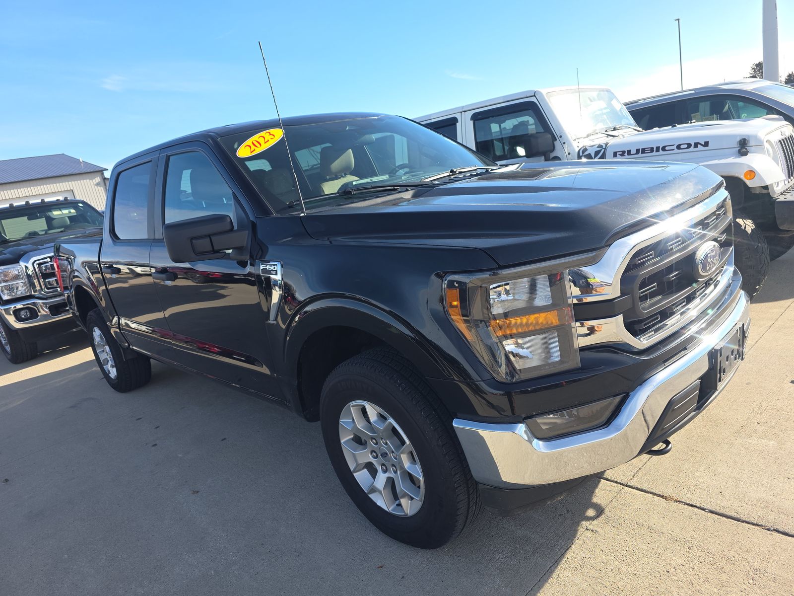 2023 Ford F-150 XLT AWD