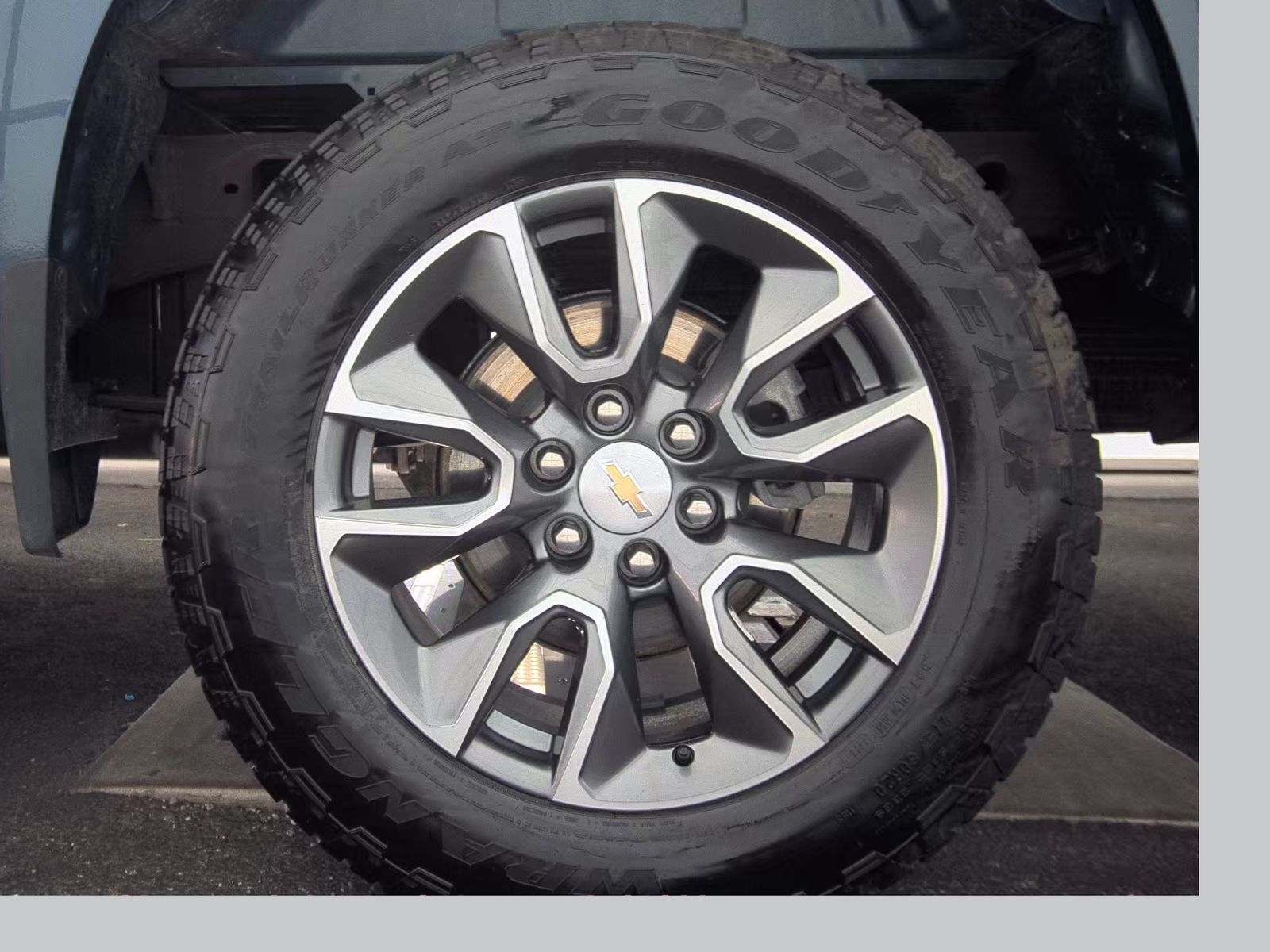 2024 Chevrolet Silverado 1500 LT AWD