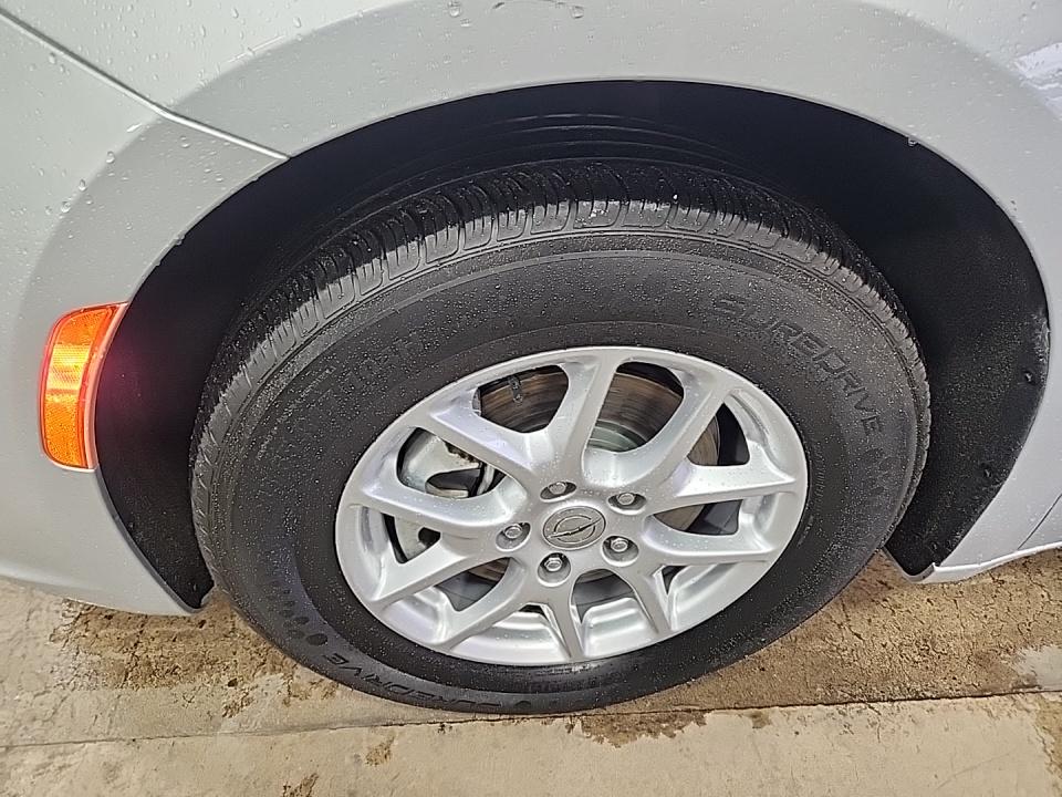 2023 Chrysler Pacifica Touring L FWD