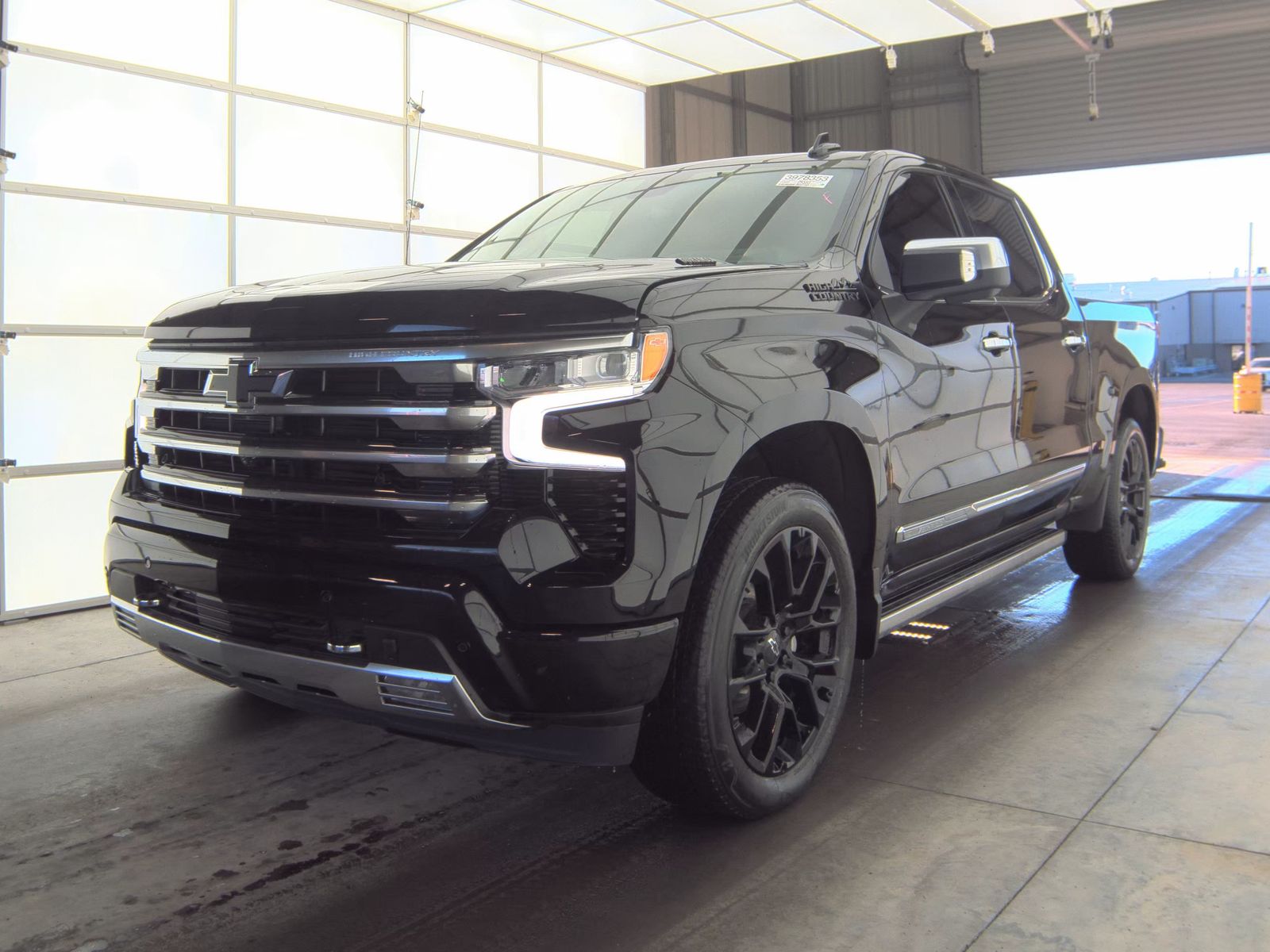 2023 Chevrolet Silverado 1500 High Country AWD