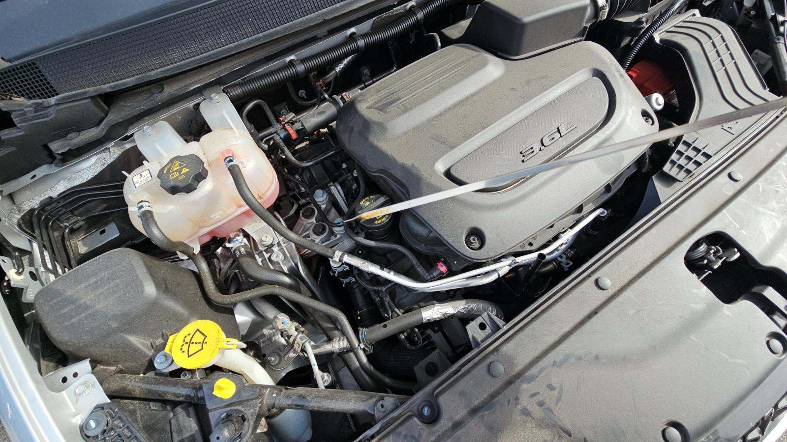 2024 Chrysler Pacifica Limited FWD