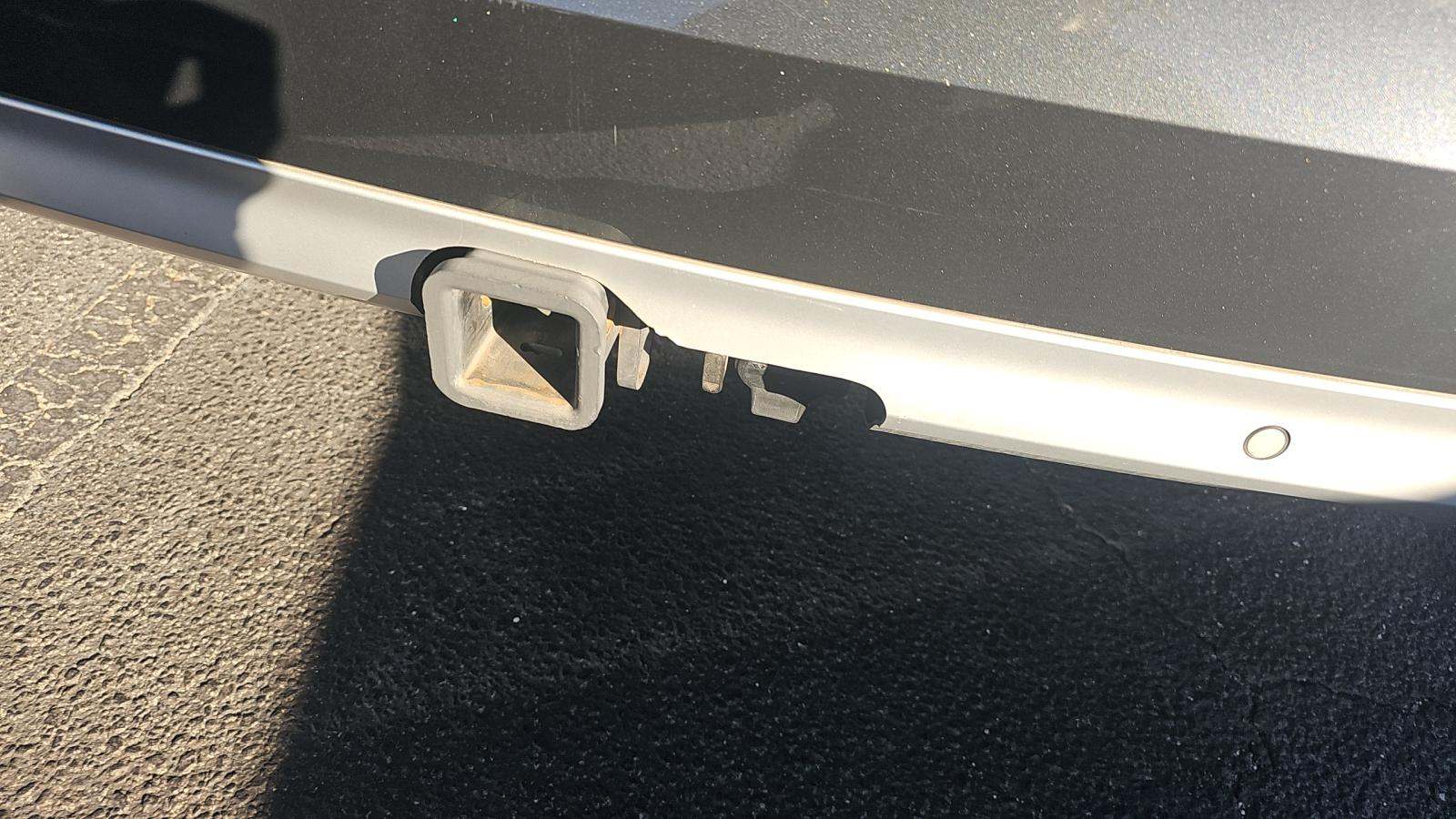 2017 Volvo XC90 T6 Momentum AWD