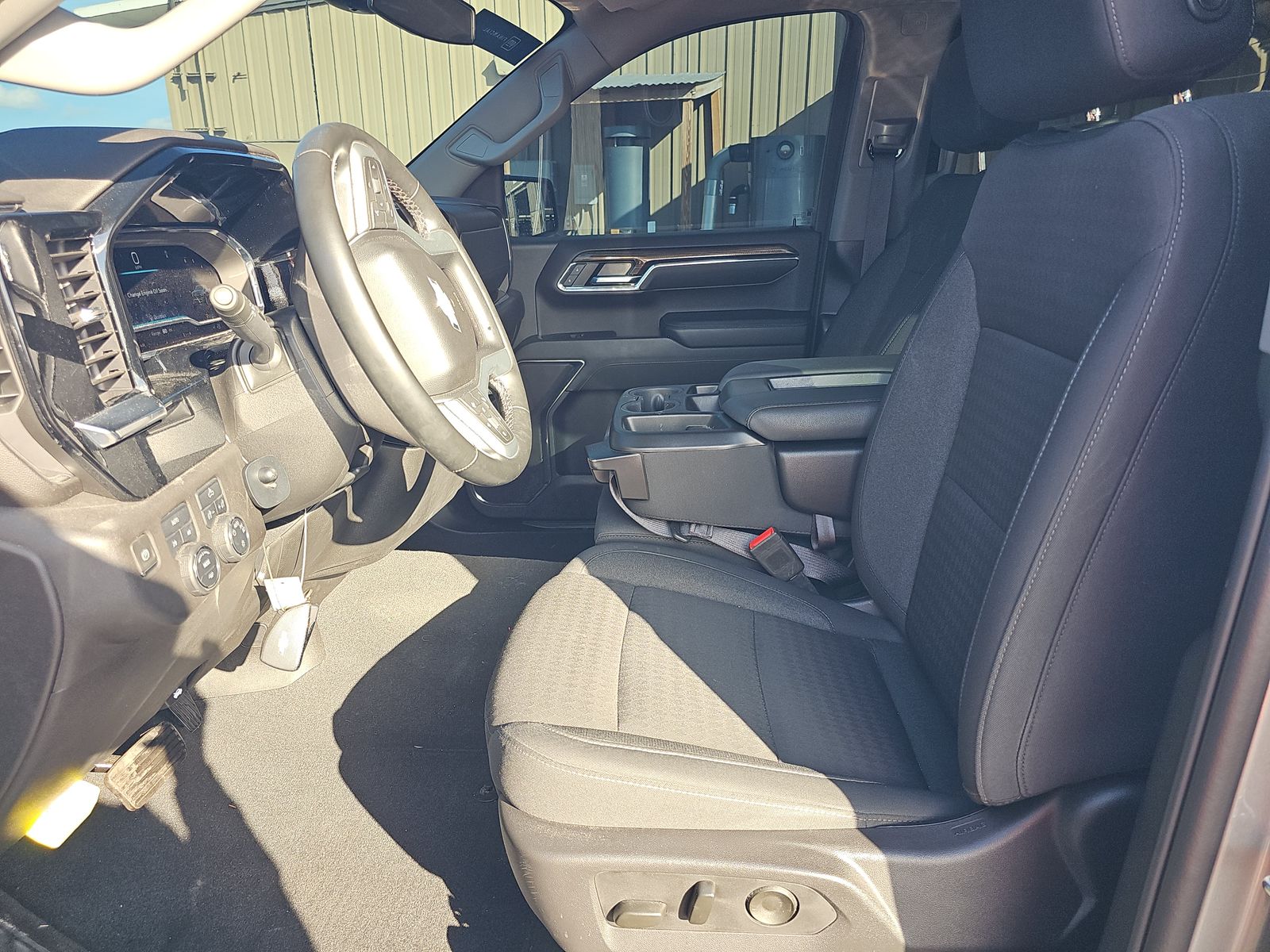 2024 Chevrolet Silverado 1500 LT AWD