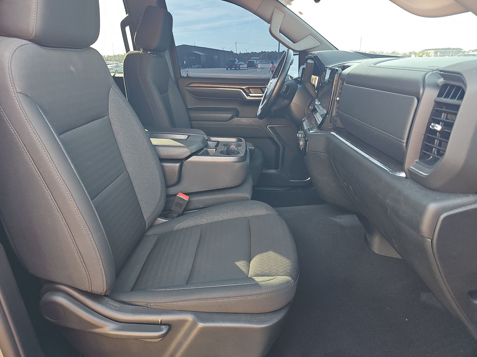 2024 Chevrolet Silverado 1500 LT AWD