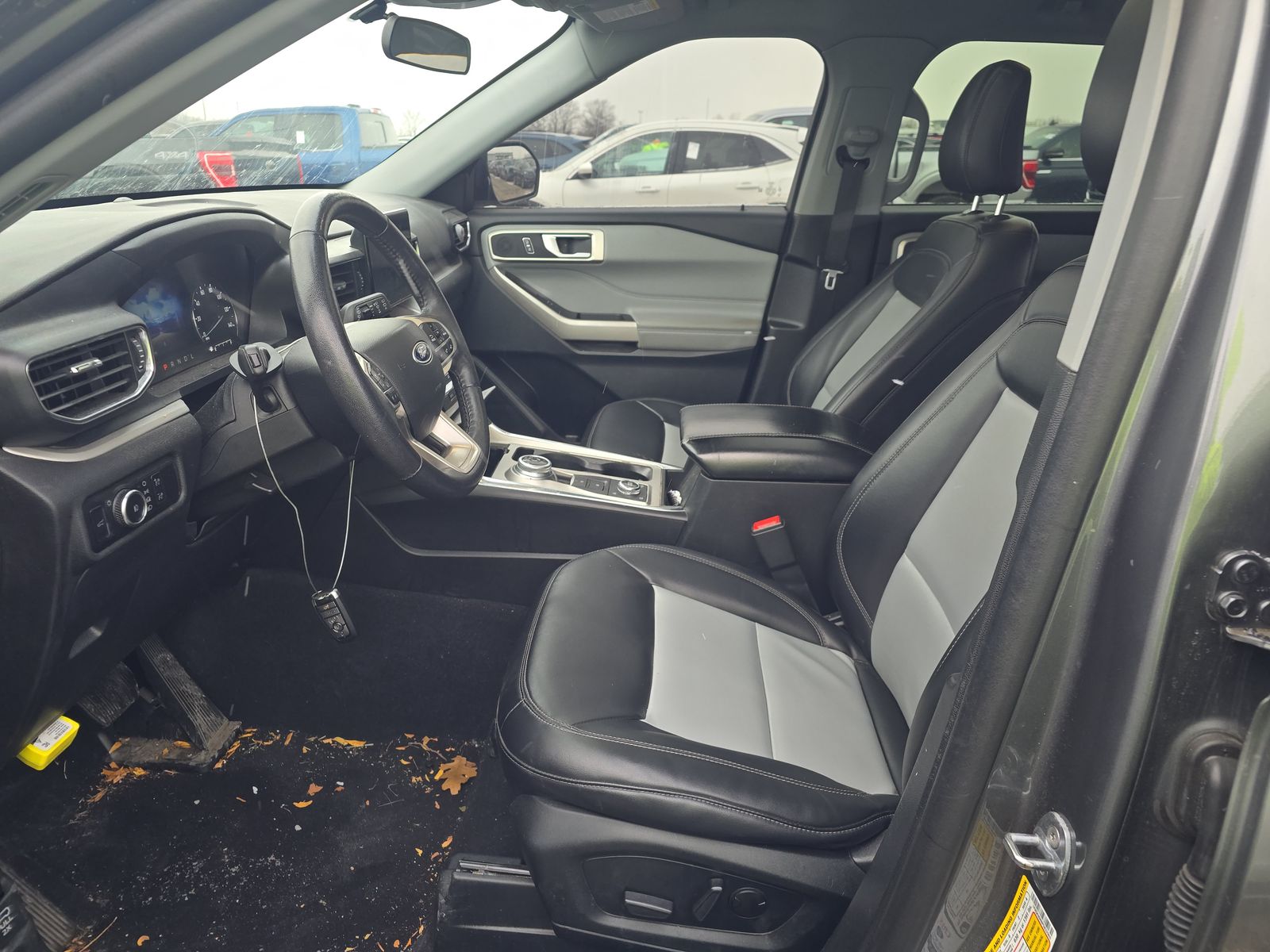 2023 Ford Explorer XLT AWD