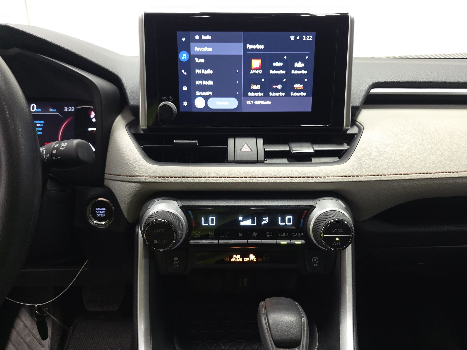 2024 Toyota RAV4 XLE FWD