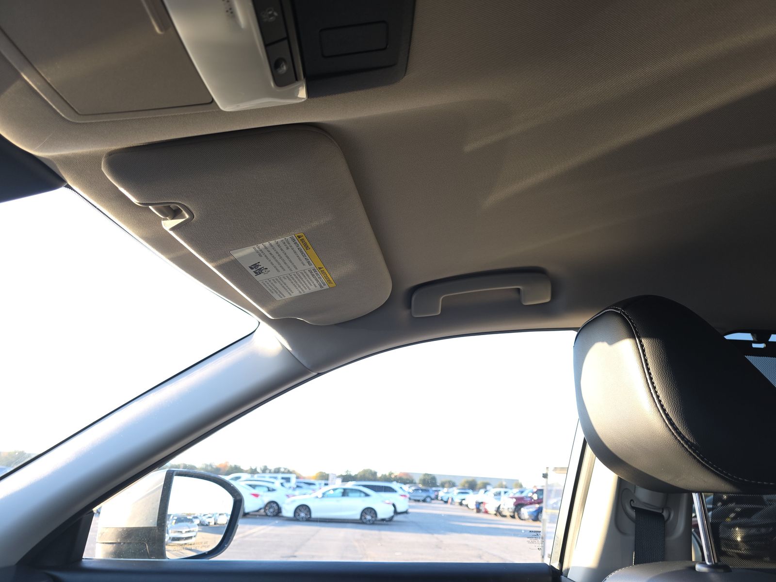2025 Nissan Pathfinder SL FWD