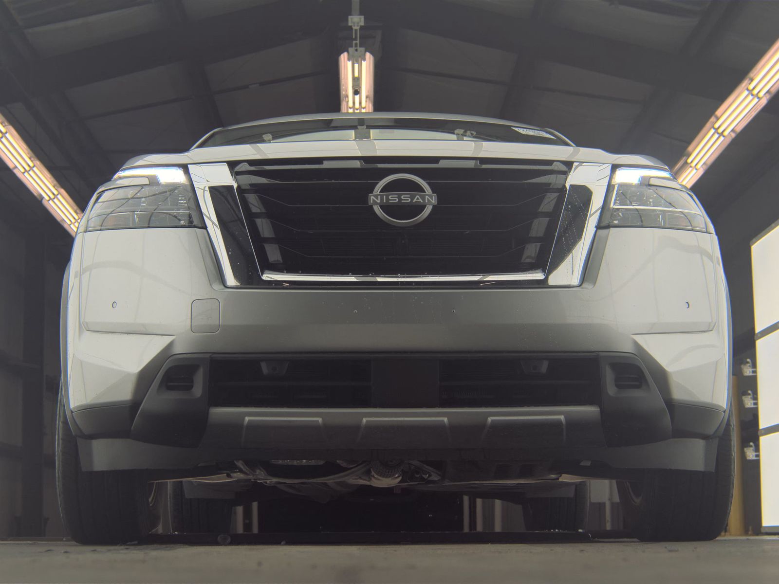 2025 Nissan Pathfinder SL FWD