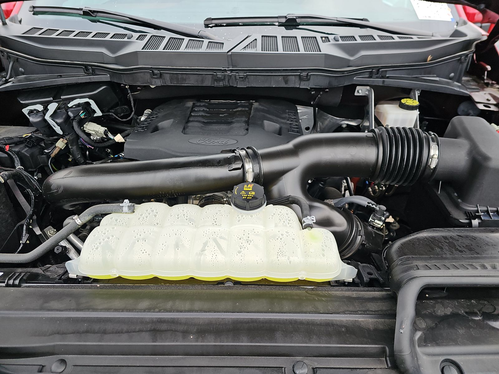 2023 Ford F-150 Lariat AWD