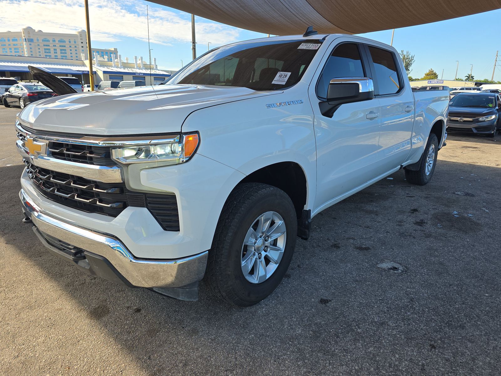 2023 Chevrolet Silverado 1500 LT AWD
