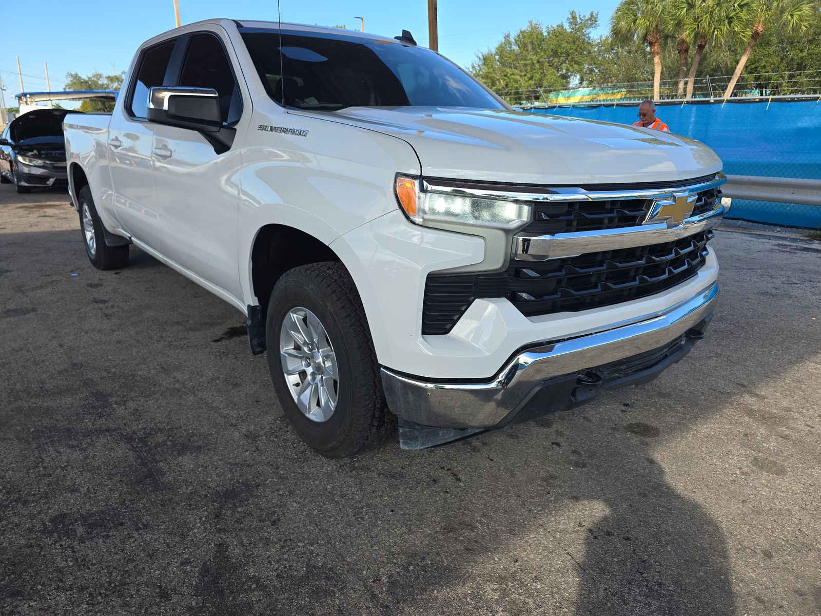 2023 Chevrolet Silverado 1500 LT AWD