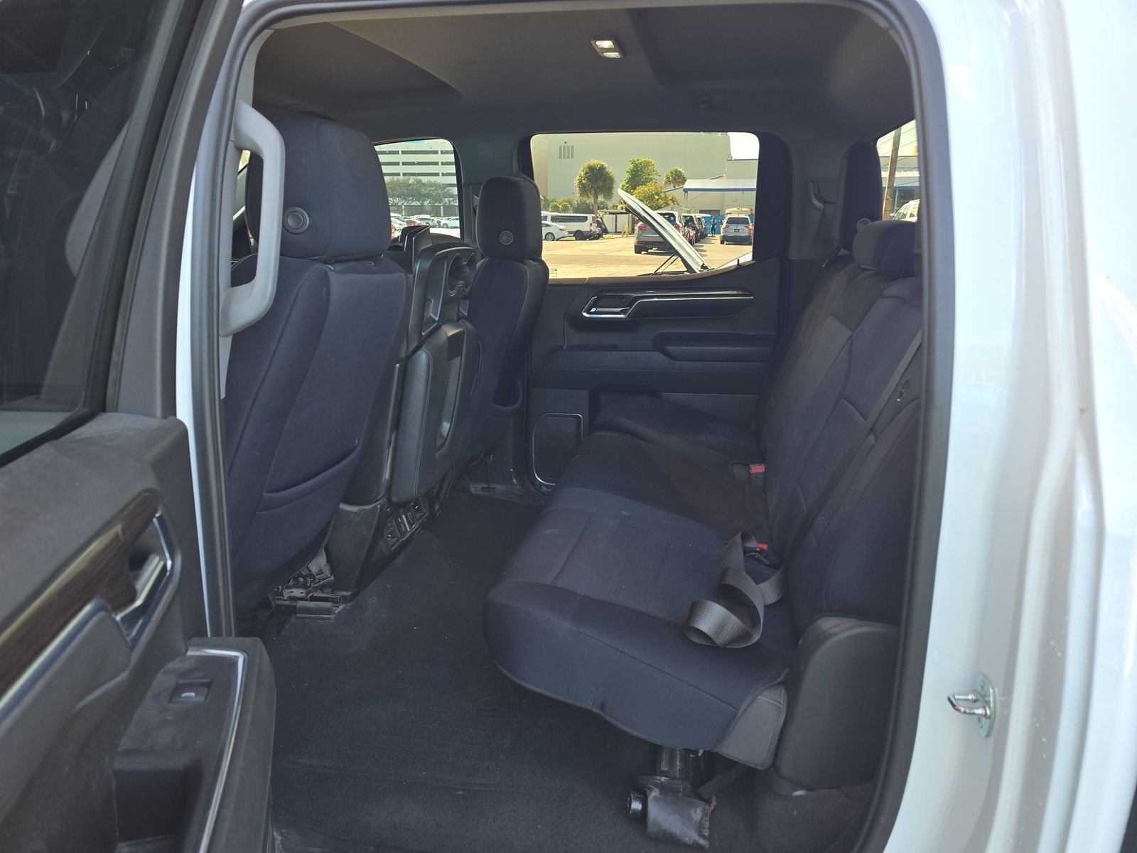 2023 Chevrolet Silverado 1500 LT AWD