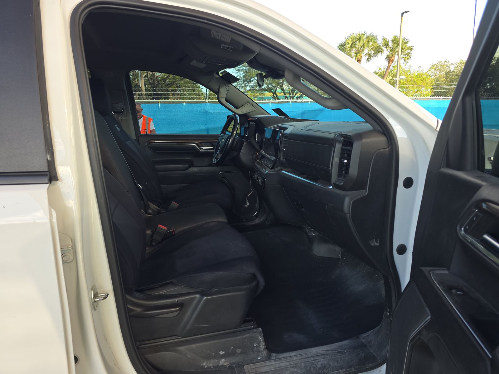 2023 Chevrolet Silverado 1500 LT AWD