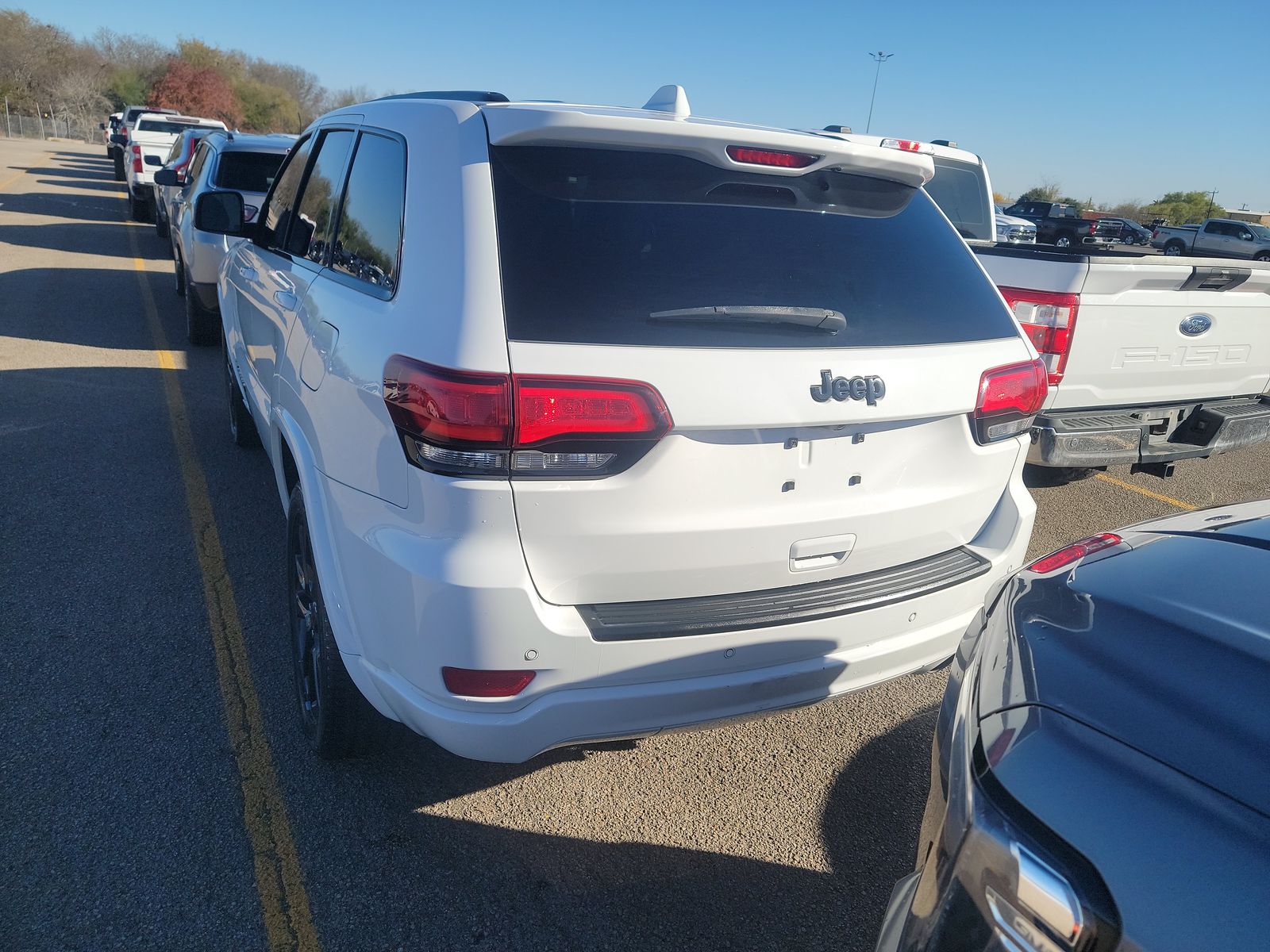 2022 Jeep Grand Cherokee Laredo X RWD