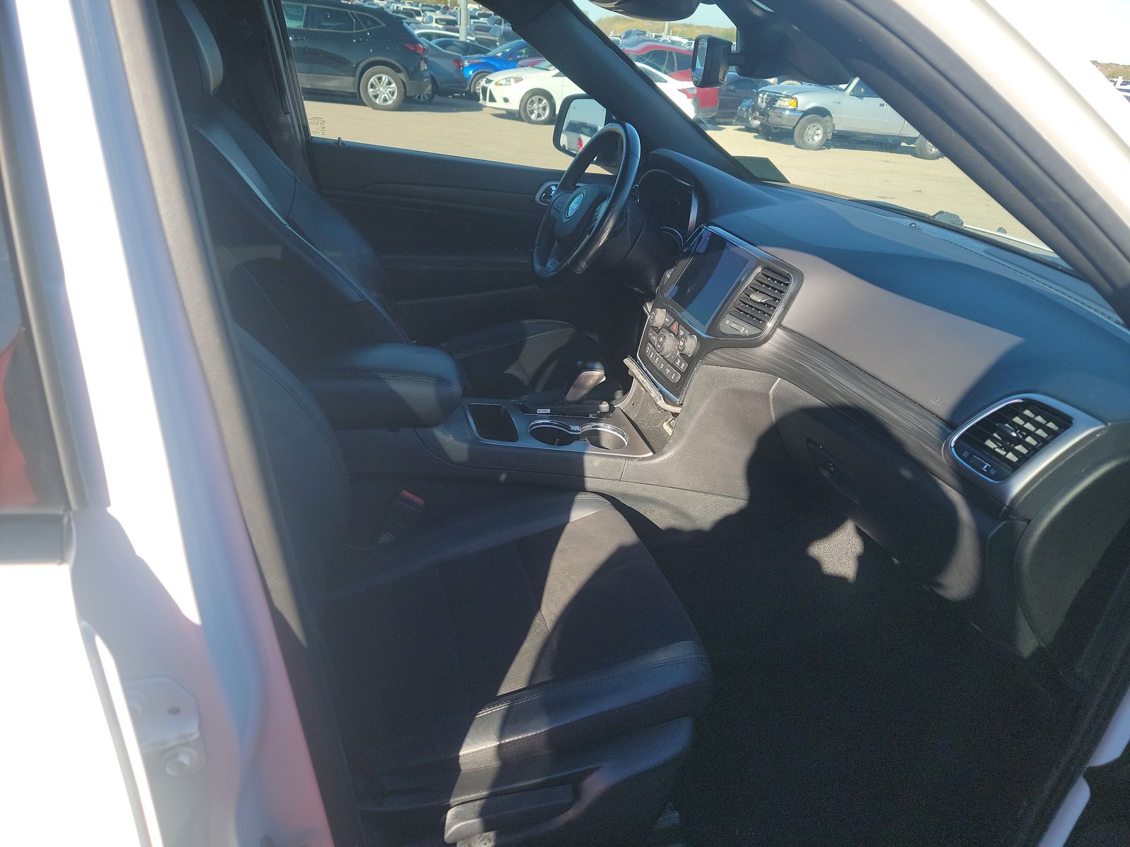 2022 Jeep Grand Cherokee Laredo X RWD