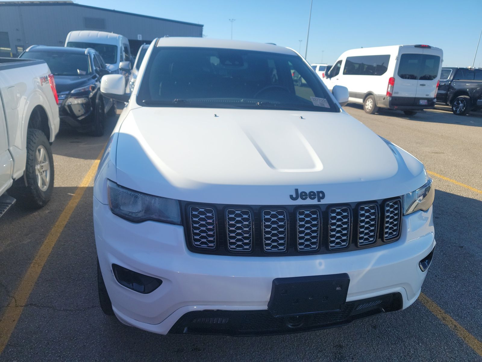 2022 Jeep Grand Cherokee Laredo X RWD