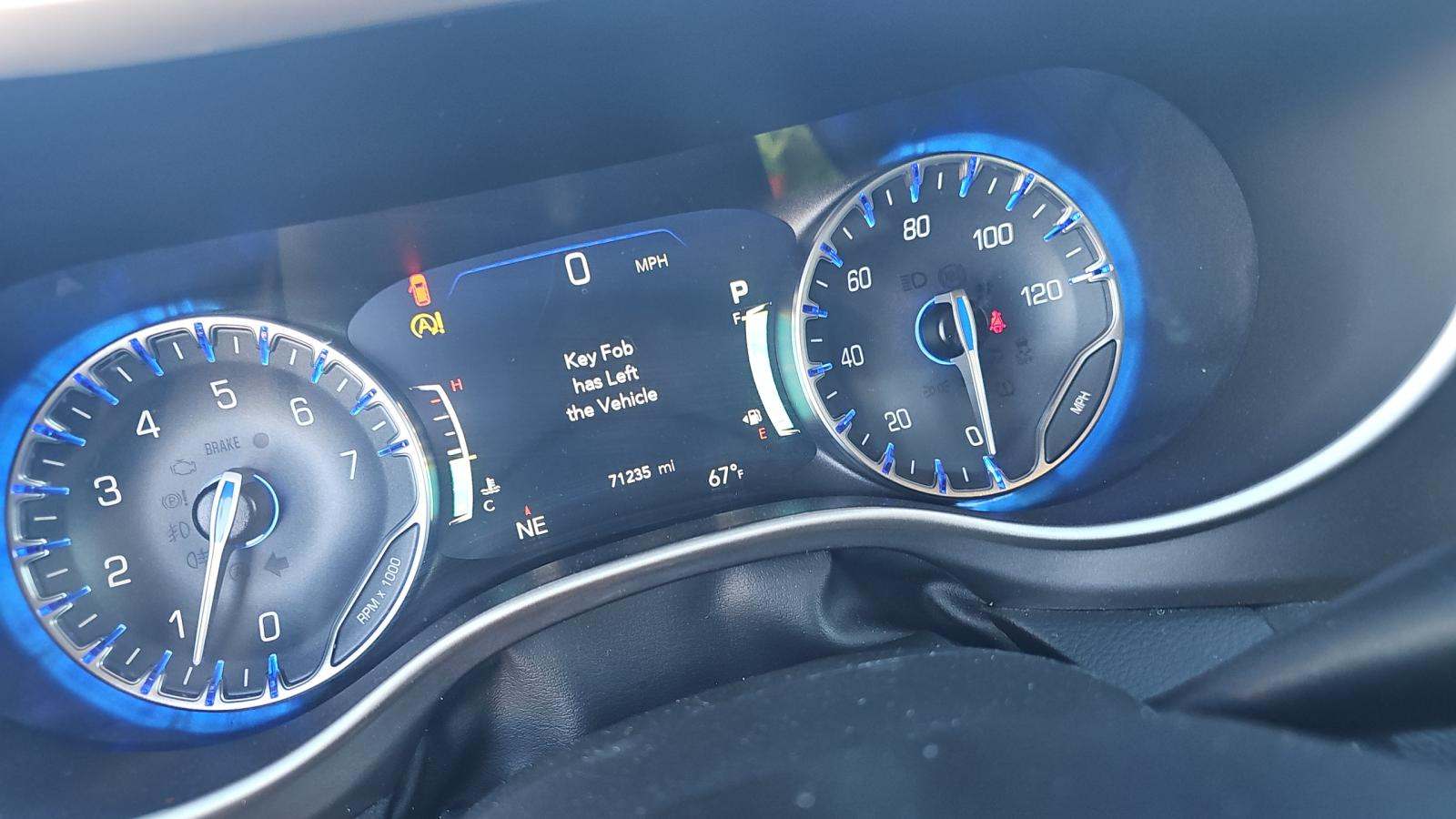 2023 Chrysler Pacifica Touring L FWD